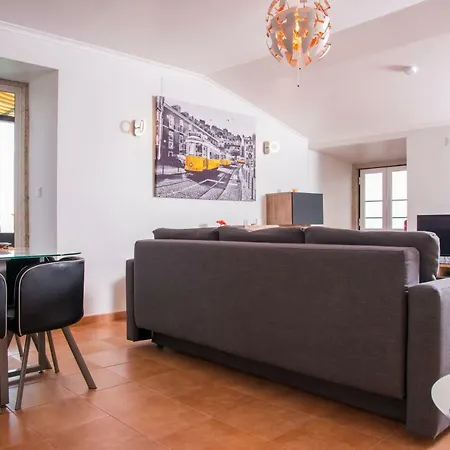 Hidden Gem 1 Near Praca Do Comercio Лиссабон